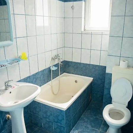 Dynes Hotell 3*