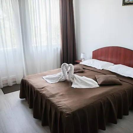 Hotell Dynes 3*