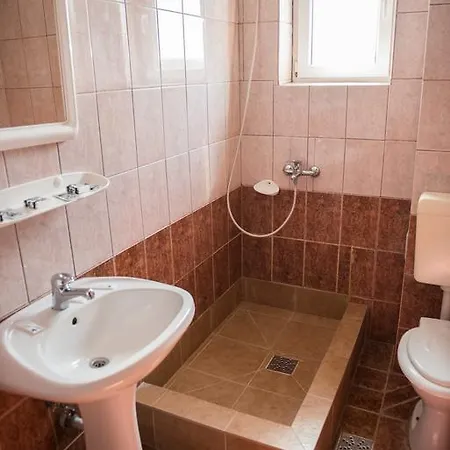 Dynes 3* Eforie Nord